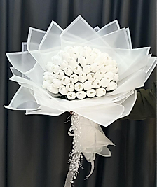 SARARMAYAN ISLAK LALE İSTEME BUKETI