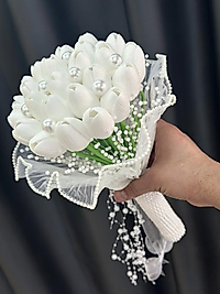 İnci detaylı sararmayan lale buketi