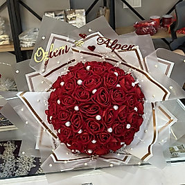 KIRMIZI GÜL INCILI İSTEME ÇİÇEĞİ