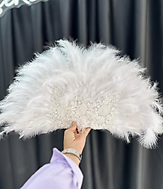 TÜYLÜ DANTELLİ BEYAZ YELPAZE ( büyük boy )