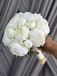 İNCİLİ KREM ŞAKAYIK GELİN ÇİÇEĞİ