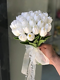 İNCİLİ ISLAK LALE BUKETI ( orta boy)