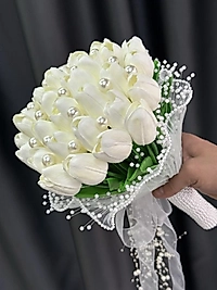 Tüllü incili ıslak Lale Gelin Çiçeği