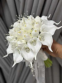 İNCİLİ TAŞLI ISLAK GELİN ÇİÇEĞİ