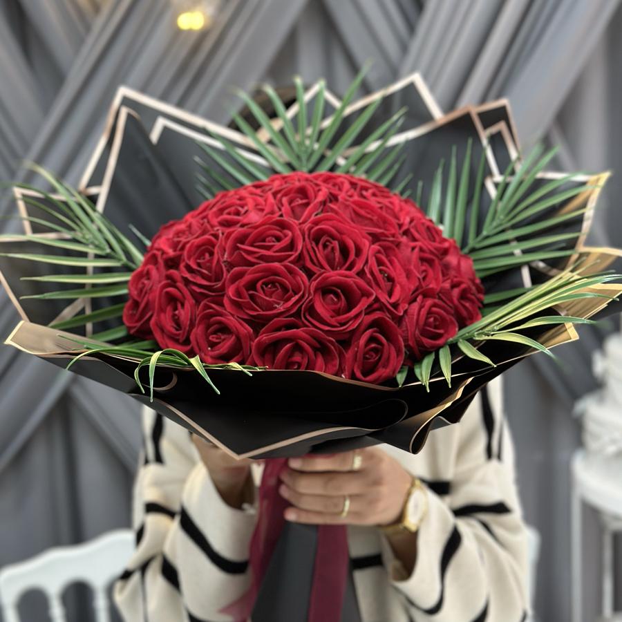 KIRMIZI İSTEME ÇİÇEĞİ