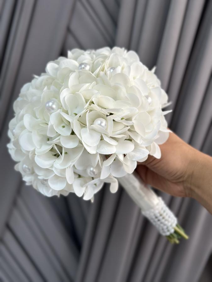 İNCİLİ CANLI  DOKULU ORTANCA GELİN ÇİÇEĞİ