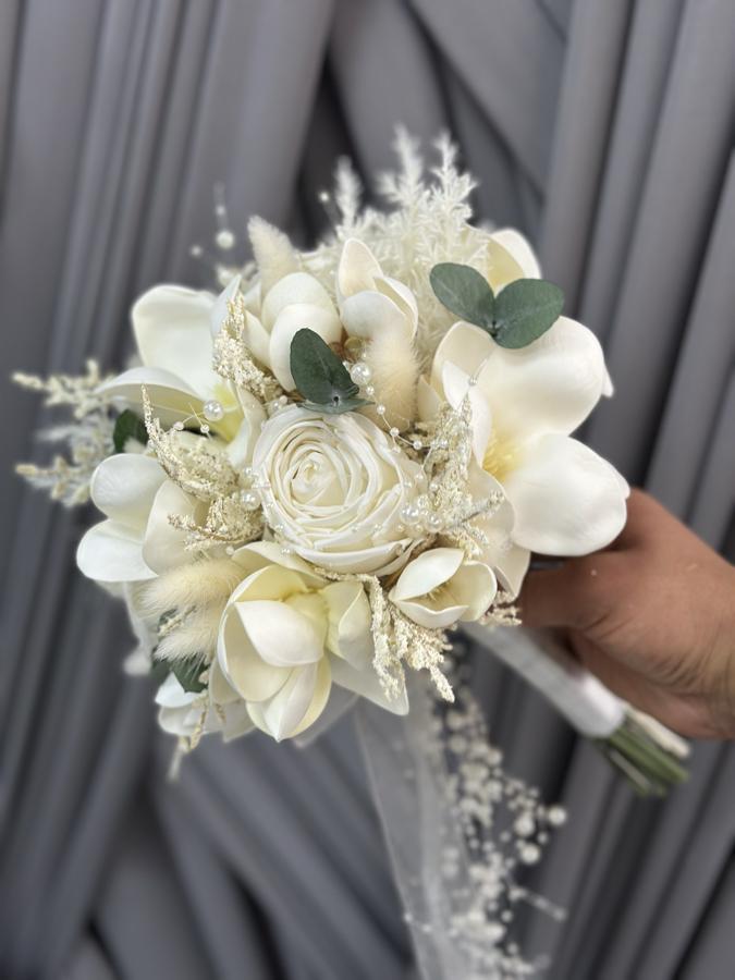 İNCİLİ SOFT GELİN ÇİÇEĞİ