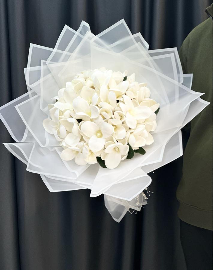 MANOLYA İSTEME ÇİÇEĞİ