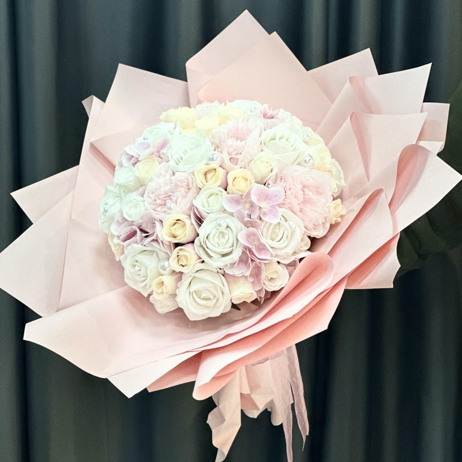 PEMBE ORTANCA DETAYLI İSTEME BUKETI