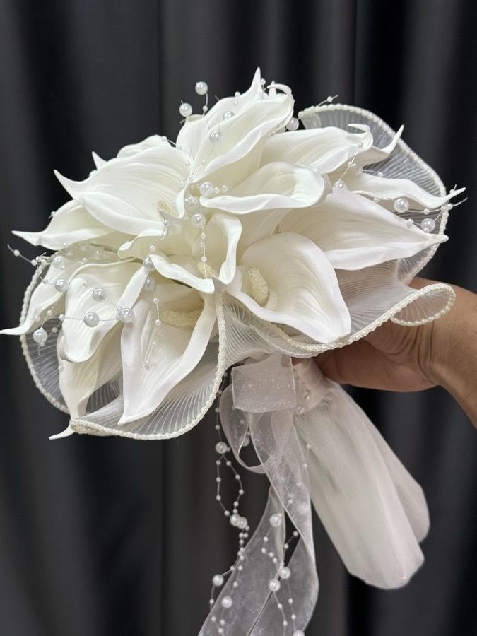 İncili Gala Gelin Çiçeği